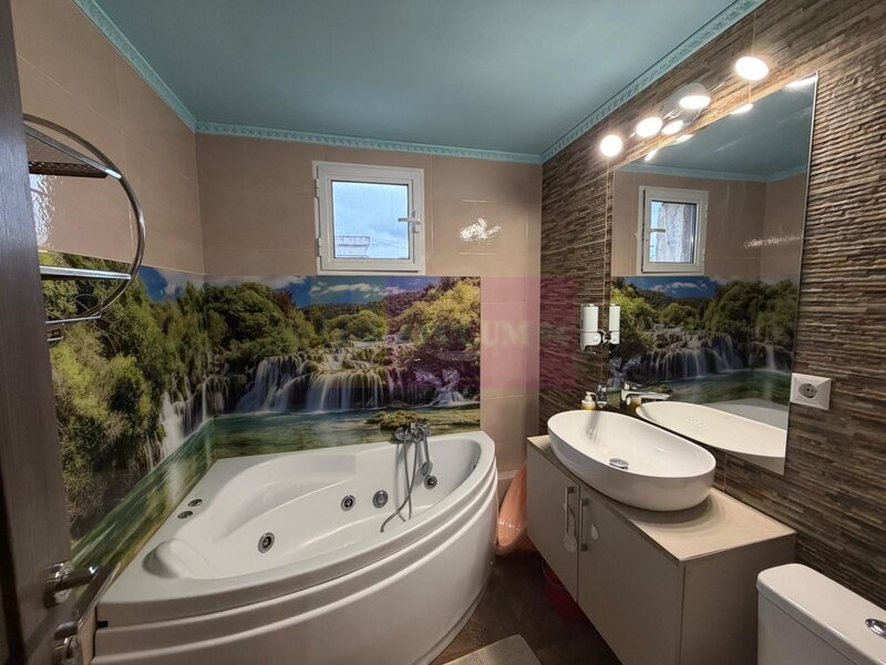 Apartament 3 Camere aproape de Metrou Eroii Revolutiei - Sura Mare