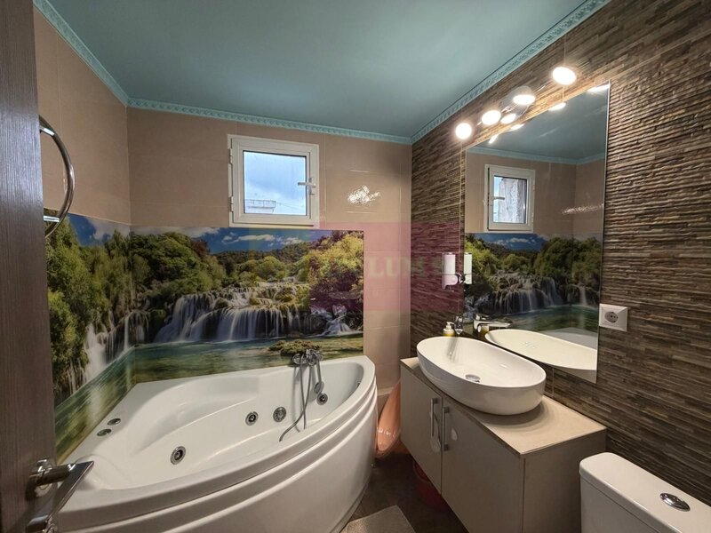 Apartament 3 Camere aproape de Metrou Eroii Revolutiei - Sura Mare